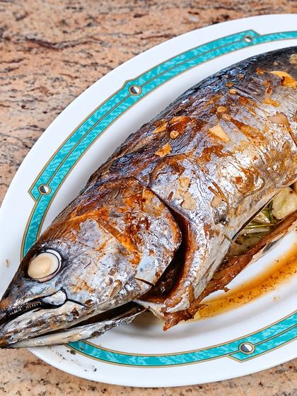 Whole Oven-Baked Tuna with Lemon and Olive Oil