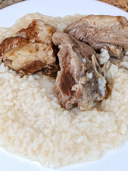 Cretan Gamopilafo with Lamb