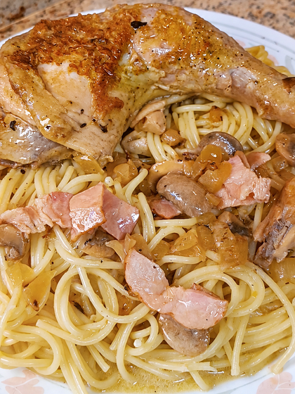 Chicken in White Wine Cream Sauce with Mushrooms and Bacon