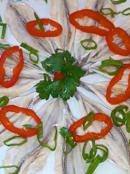 Marinated Anchovies with Lemon and Vinegar