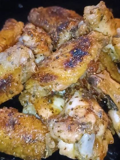 Aromatic Oven-Baked Chicken Wings